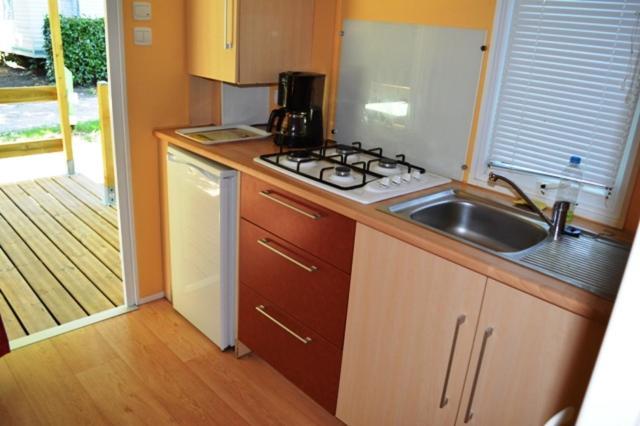 Le Clocher De Neyran Saint-Gervais-sur-Mare Exterior foto